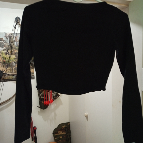 Crop top - Picture 3 of 3